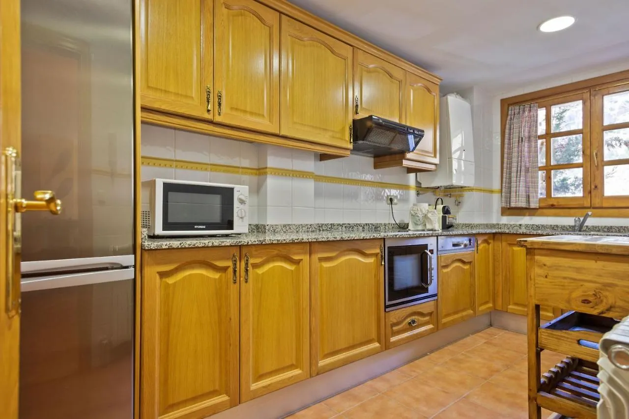 Luderna - Apartamento D3 Creu De Canillo 0*,
